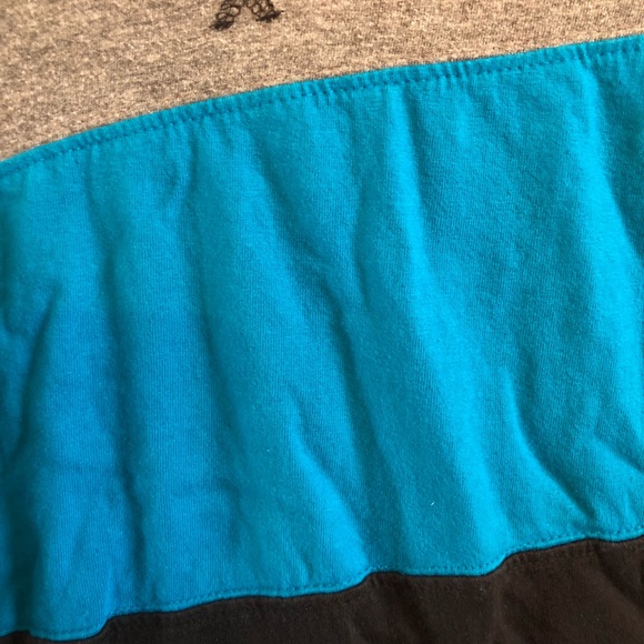 Boys Long Sleeve shirt with Hood, Large 10-12 - Picture 2 of 4